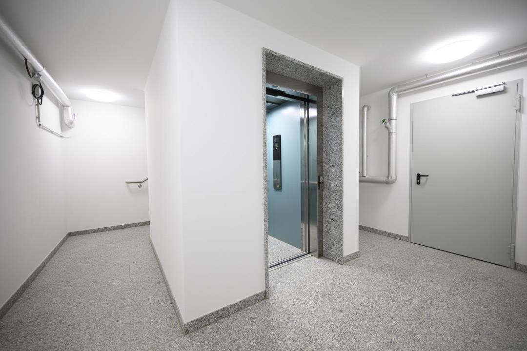 Ferienwohnung Am Kofel オーバーアマーガウ エクステリア 写真